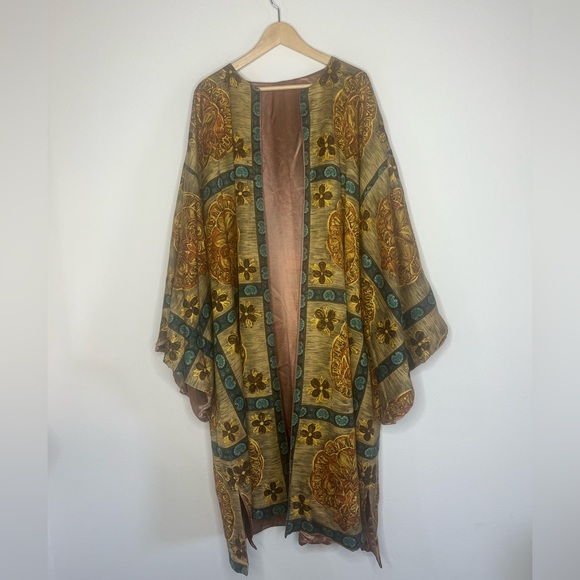Elegant Multicolor Kimono Jacket - Picture 7 of 14